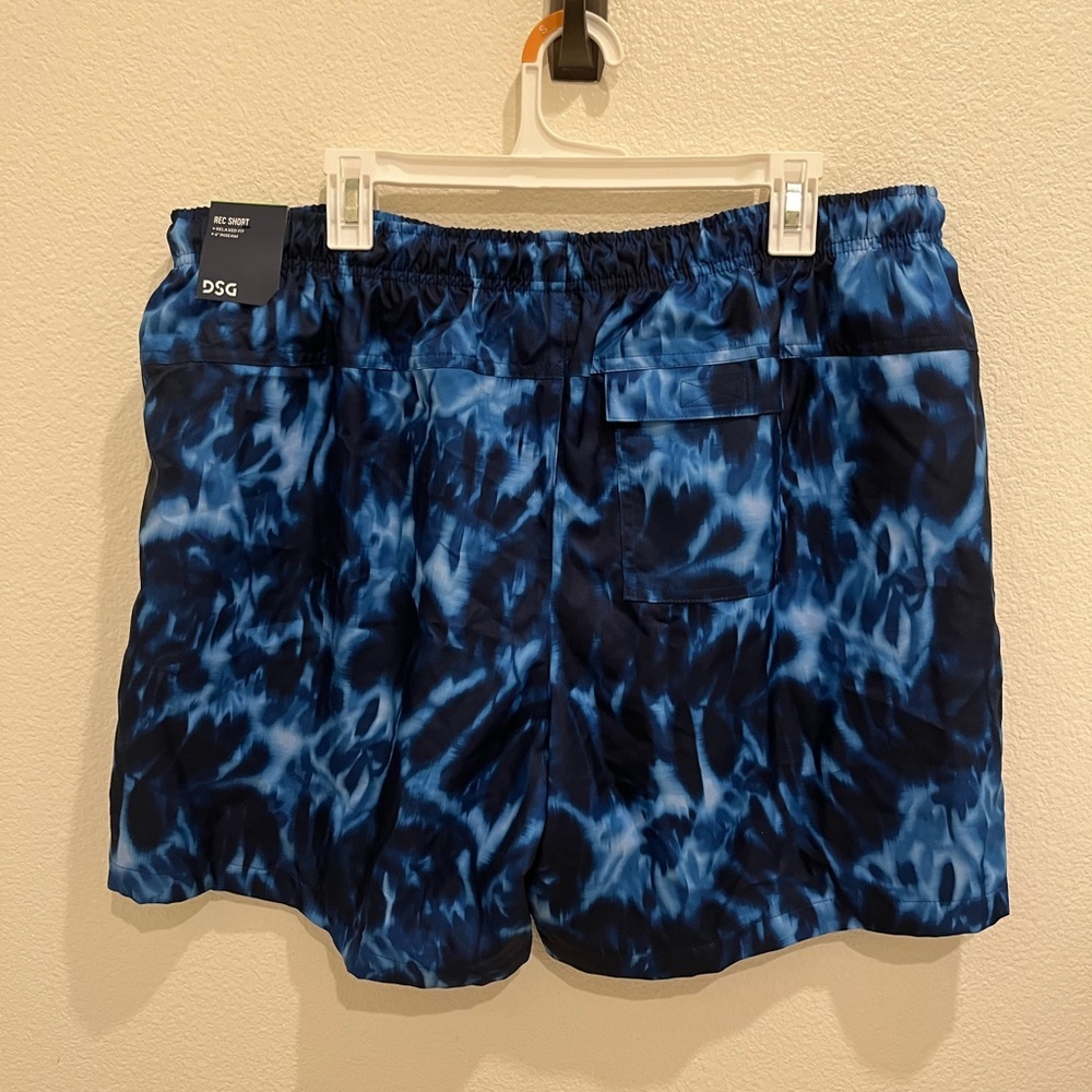 DSG Men’s Blue Tie-Dye Rec Training Shorts – Size XL – NWT​ - Picture 6 of 8